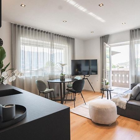 Luxe Vista City Apartments Algund Экстерьер фото