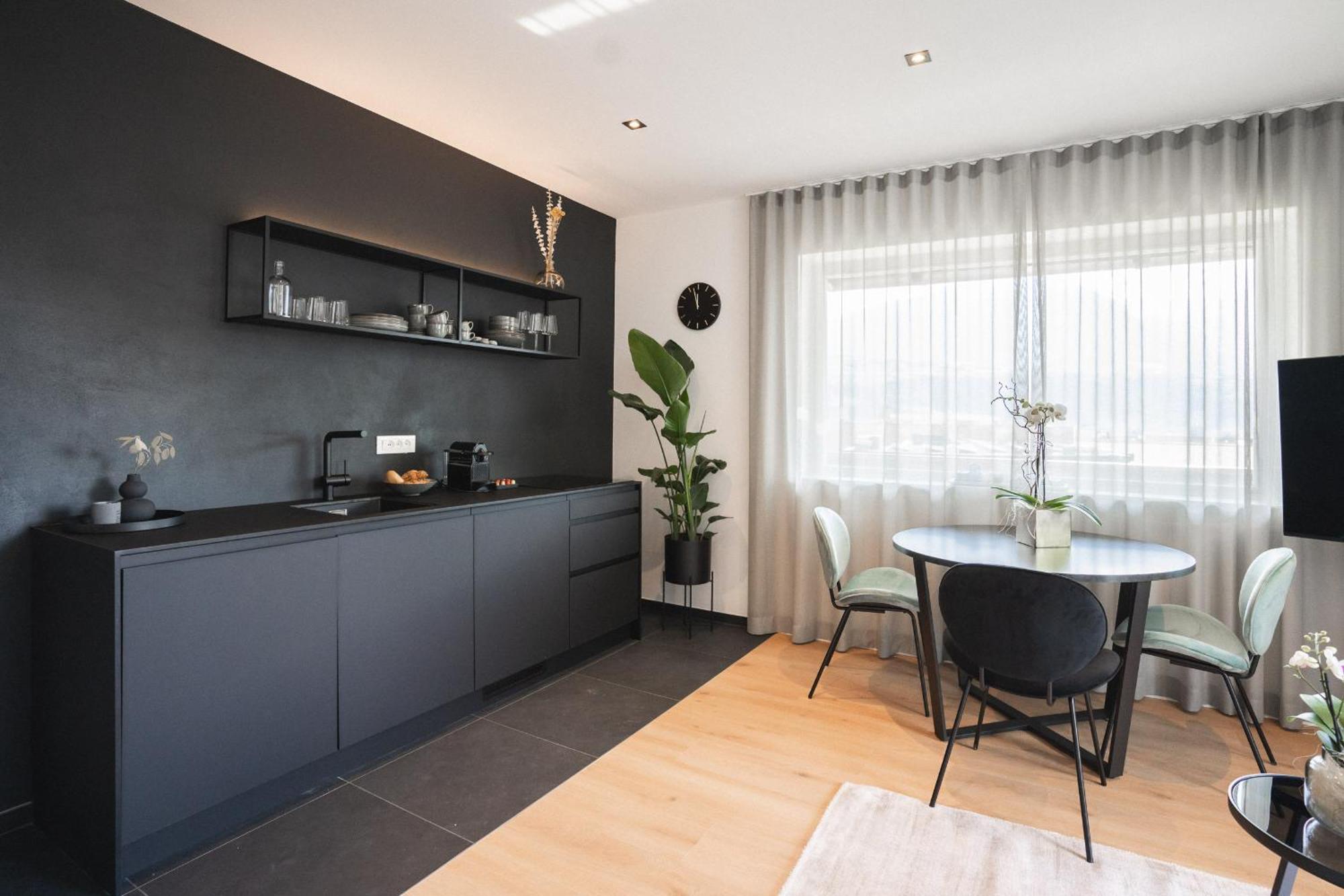Luxe Vista City Apartments Algund Экстерьер фото