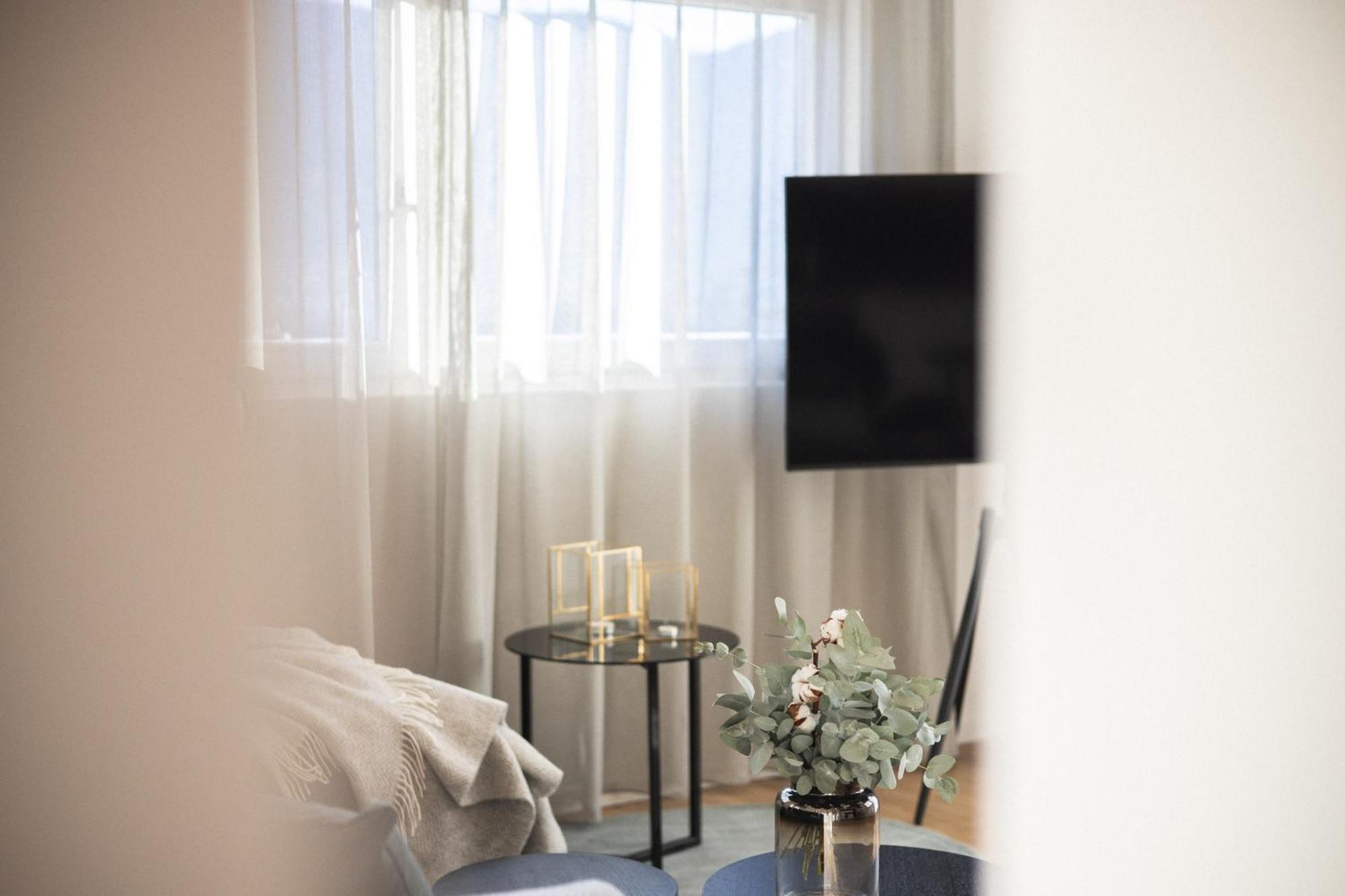 Luxe Vista City Apartments Algund Экстерьер фото